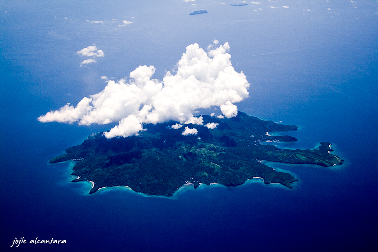 Mystery island captured in 2007 from plane © Jojie Alcantara