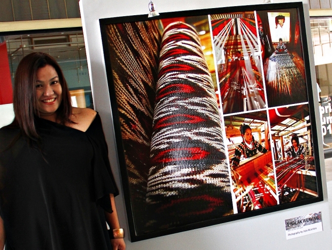 Jojie Alcantara in Bravo Filipino! photo exhibit, Manila 2010